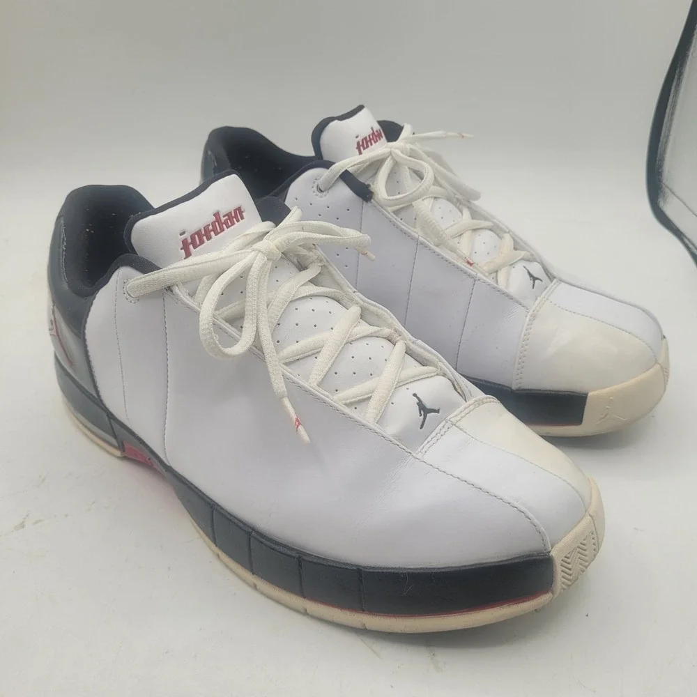 Air Jordan‎ Team Elite II Low White/Varsity Red Black Size 10 Model 310011-130